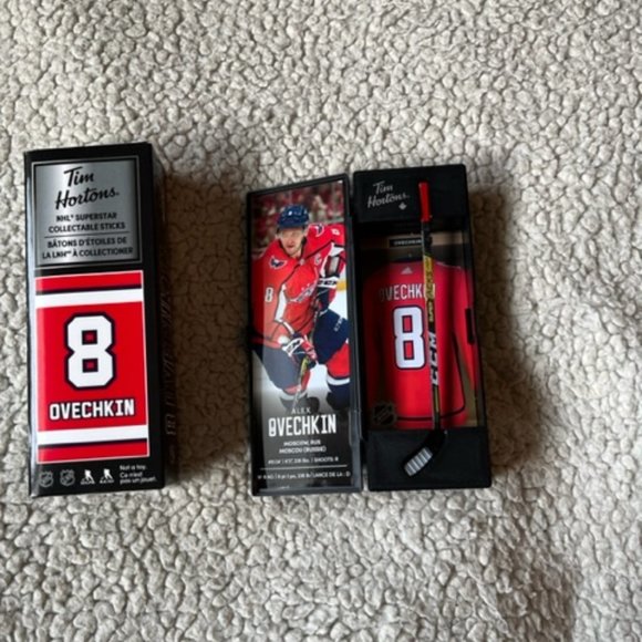Tim Hortons NHL Limited Edition Alex Ovechkin No 8 Mini Hockey Stick and Locker - Picture 6 of 12